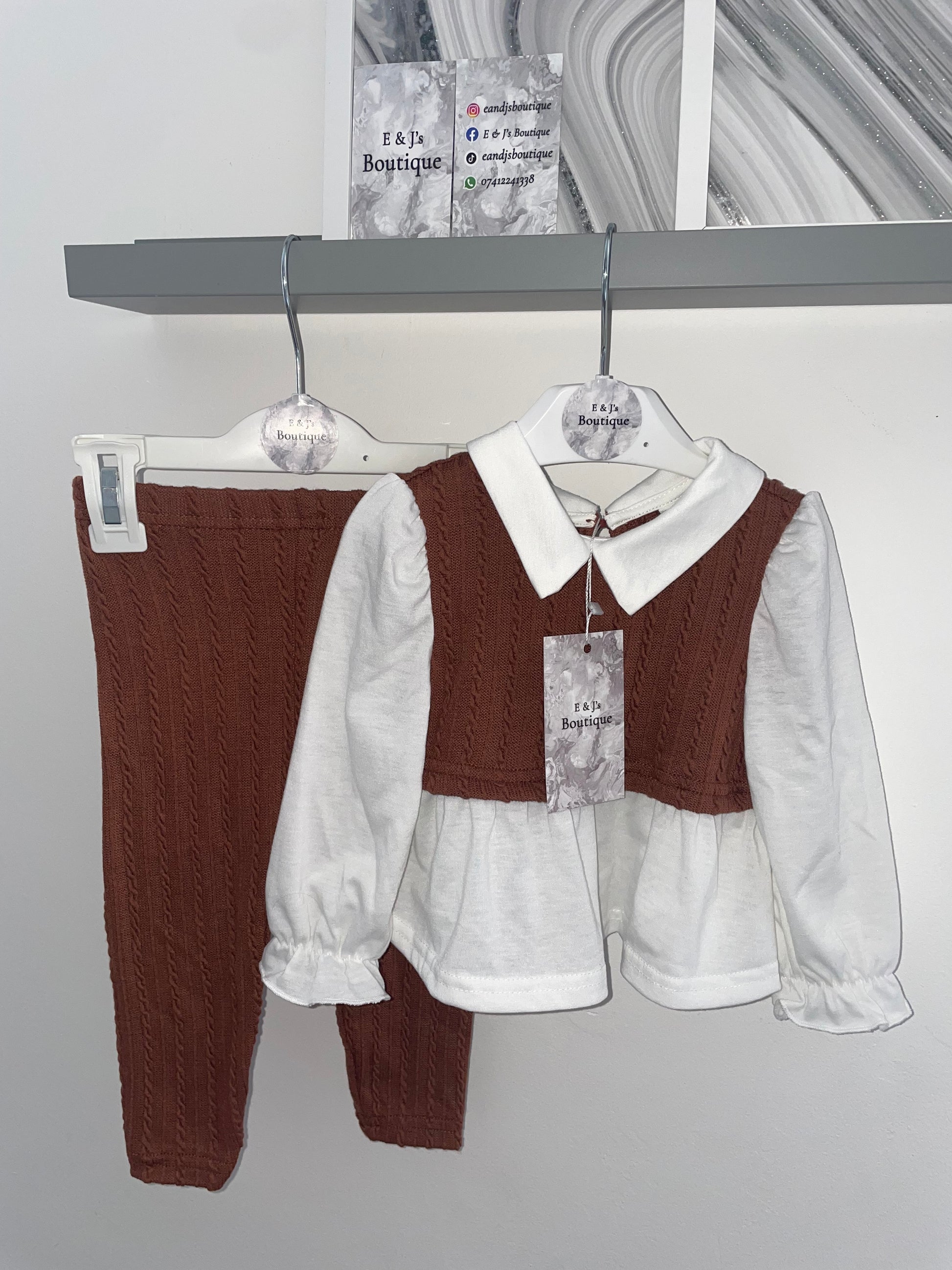 Frilly Brown Loungeset