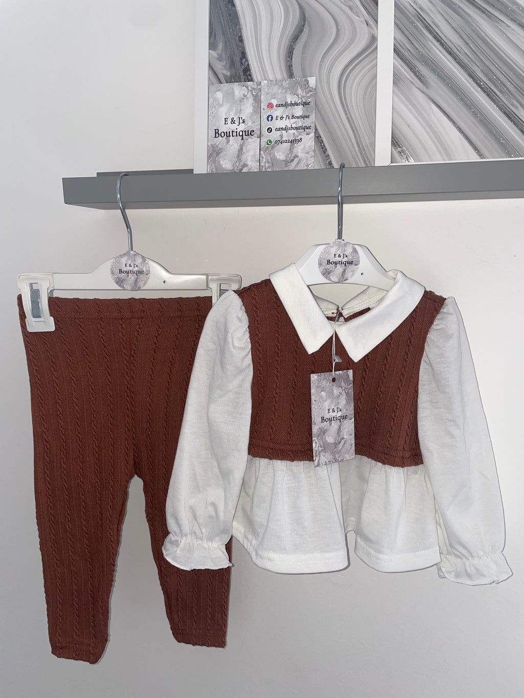 Frilly Brown Loungeset