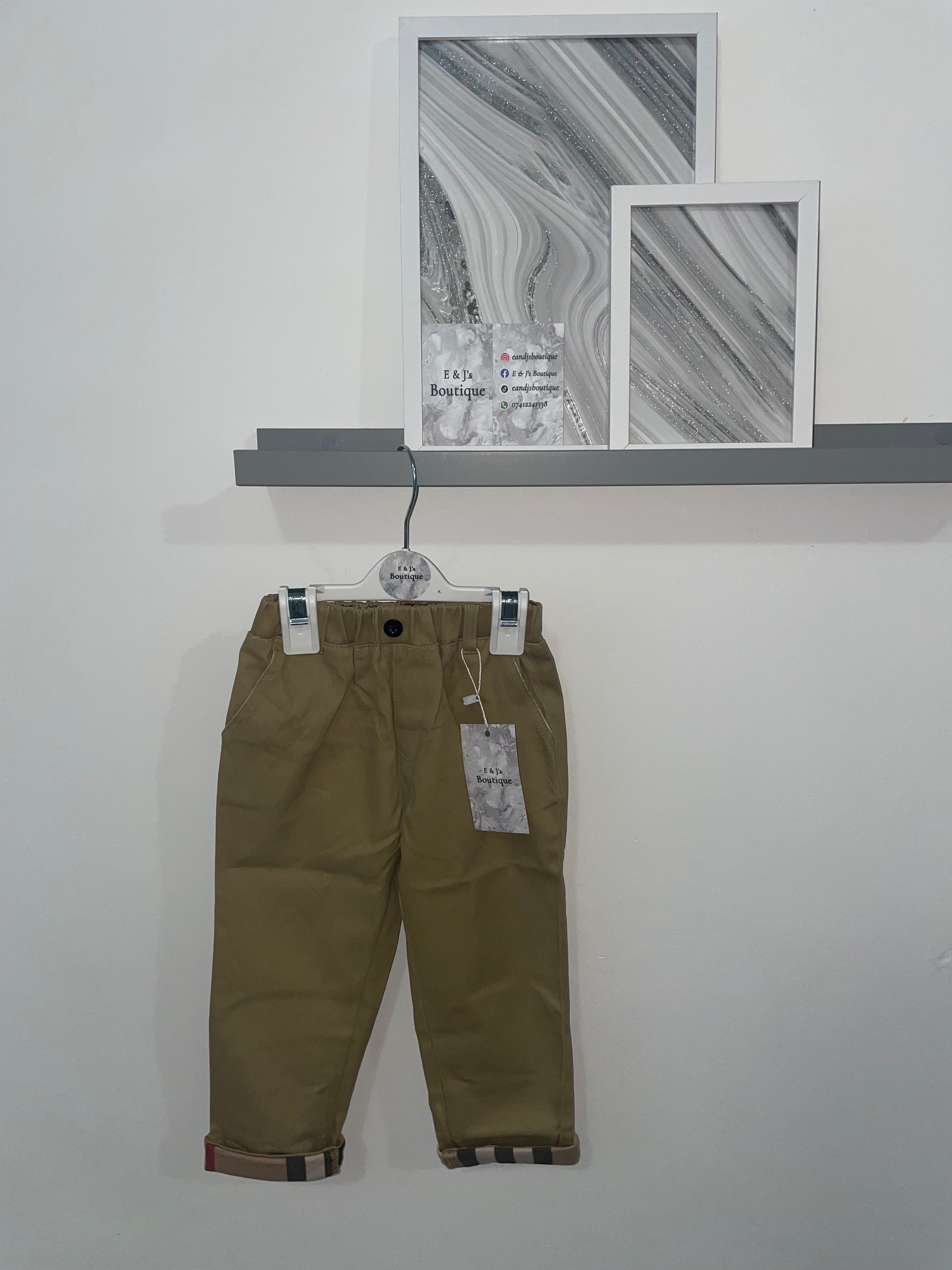Burb Chino’s