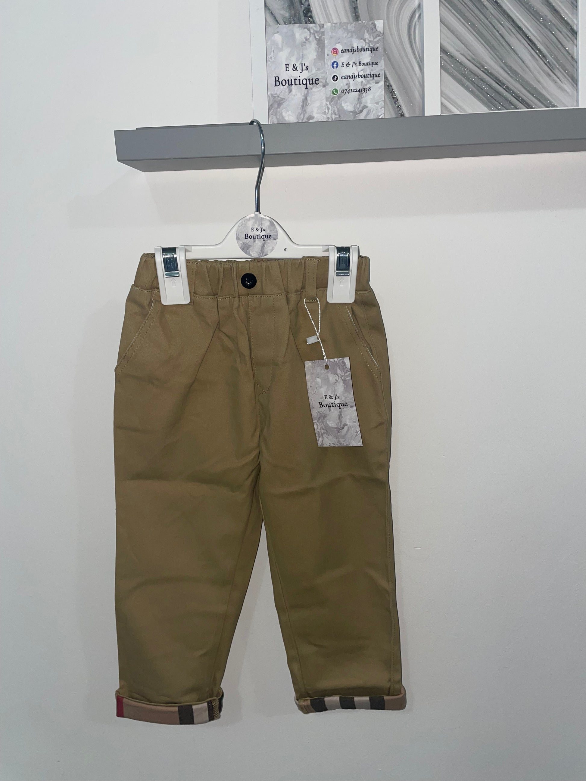 Burb Chino’s